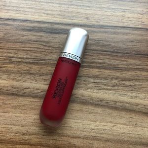 REVLON Ultra HD Matte Lip Color